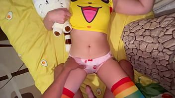 Redare Primul sex cu secreții feminine (neras)