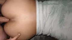 play Hot Milf Ivone Chileeを備えたディープアナルクリームパイ