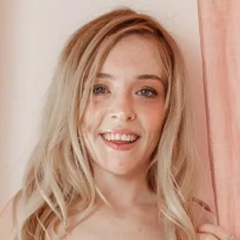 Порнозвезда Madi Collins